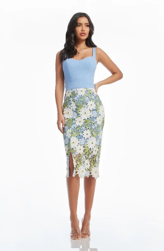 Empire Waist Women Dress to Accentuate the Bust and Conceal the WaistEllina Dress